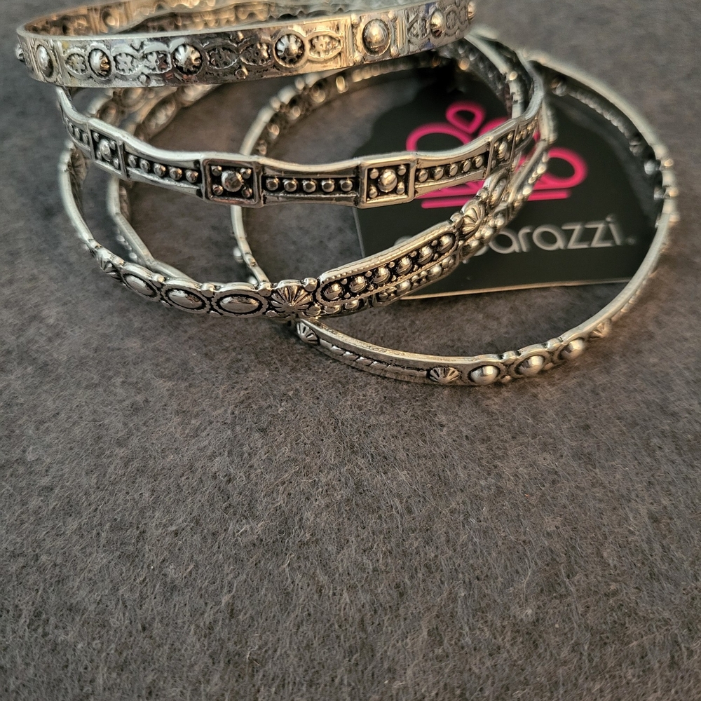 Paparazzi Silver Textured Bracelet Set
